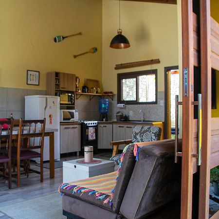 A Casa Amarela - Conforto E Tranquilidade Proximo Ao Mar Balneario Gaivota エクステリア 写真